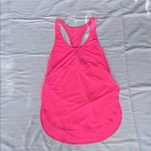 EUC. Women’s athletic top. Lululemon.